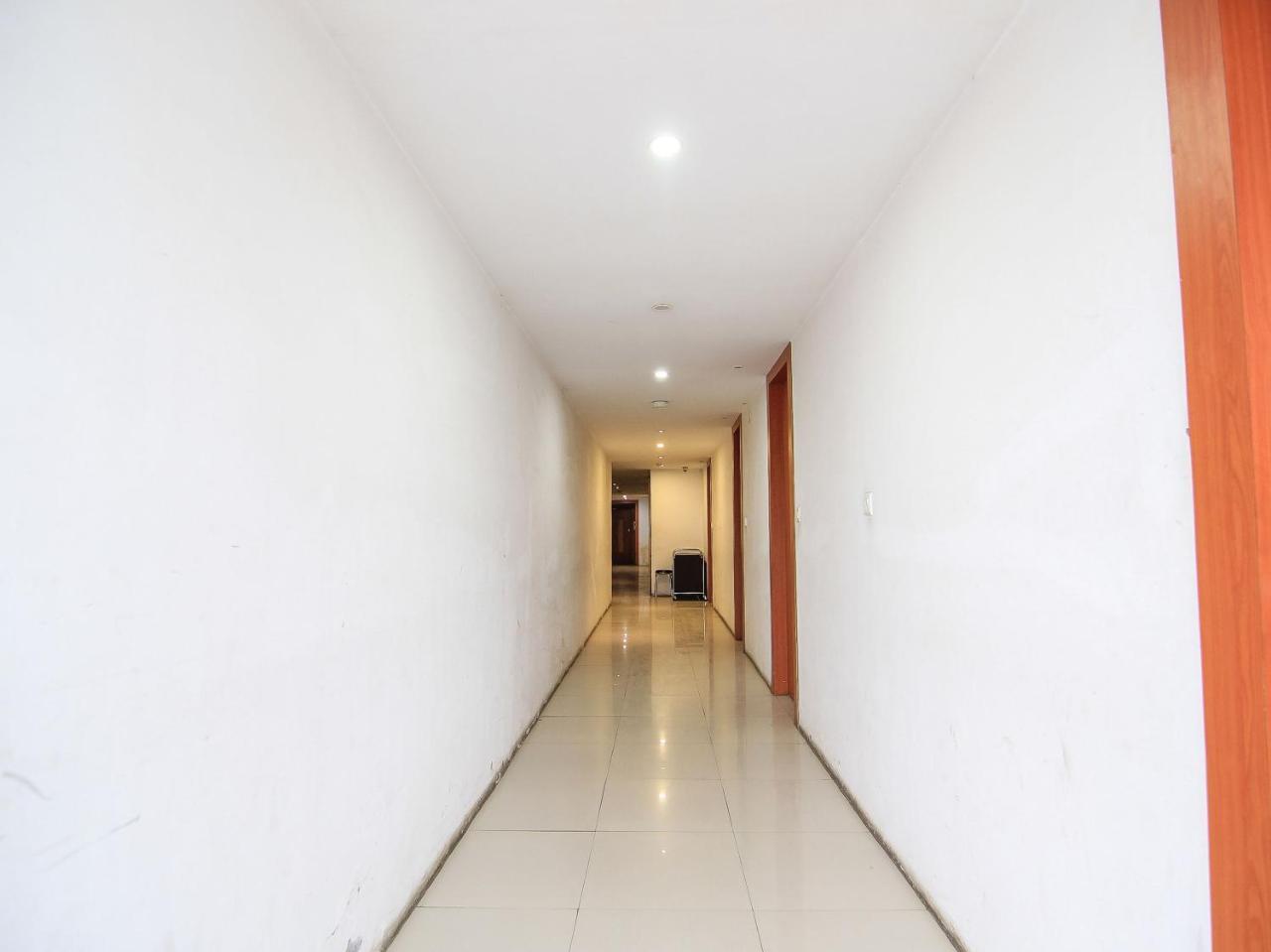 Oyo 3683 De Global Park Hotell Hasanganj Eksteriør bilde
